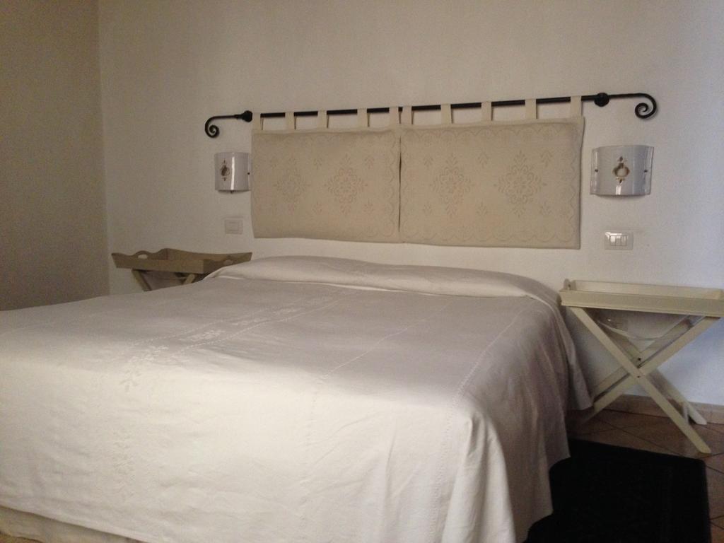 Guest House Il Giardino Segreto Cagliari Habitación foto