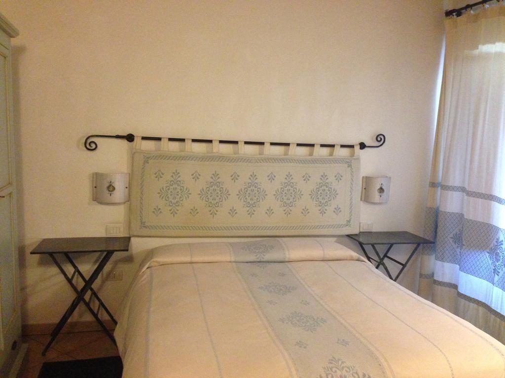 Guest House Il Giardino Segreto Cagliari Habitación foto