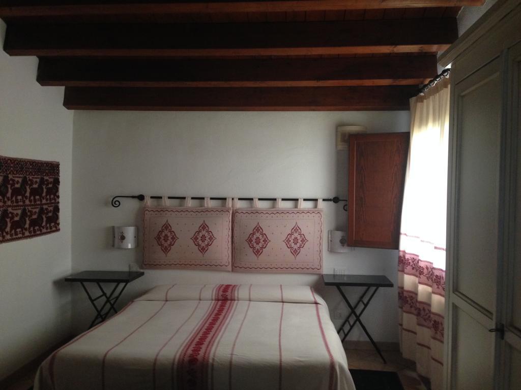 Guest House Il Giardino Segreto Cagliari Habitación foto