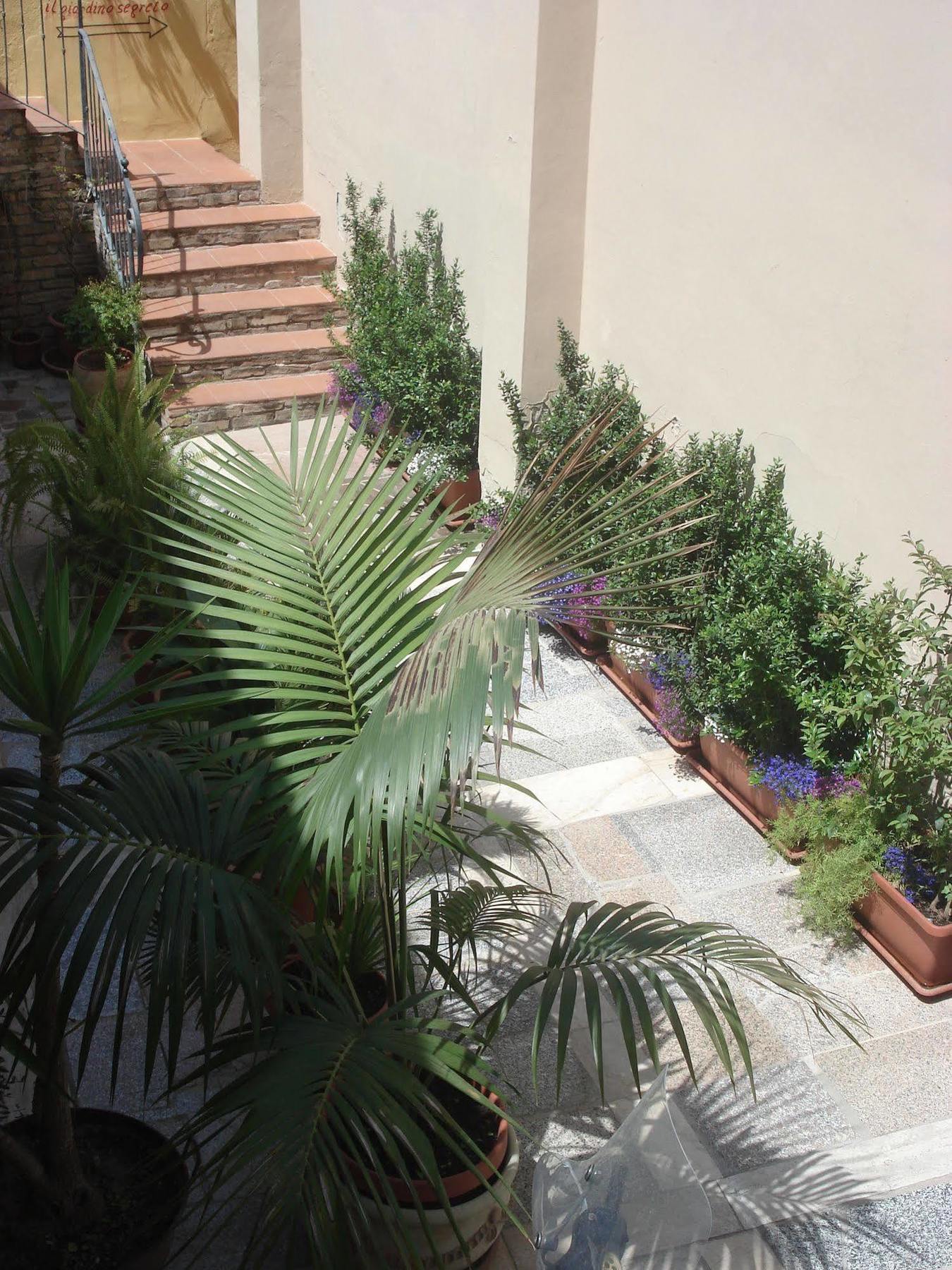 Guest House Il Giardino Segreto Cagliari Exterior foto