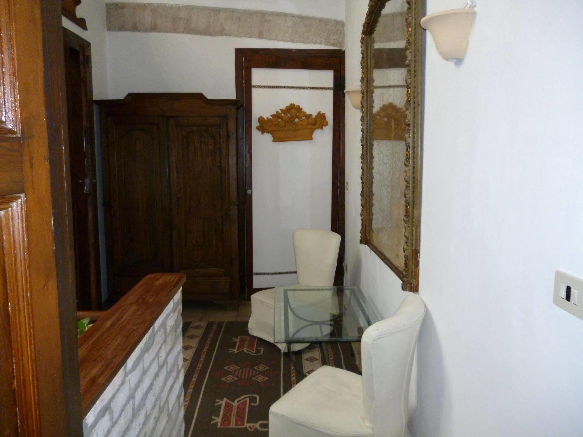 Guest House Il Giardino Segreto Cagliari Exterior foto